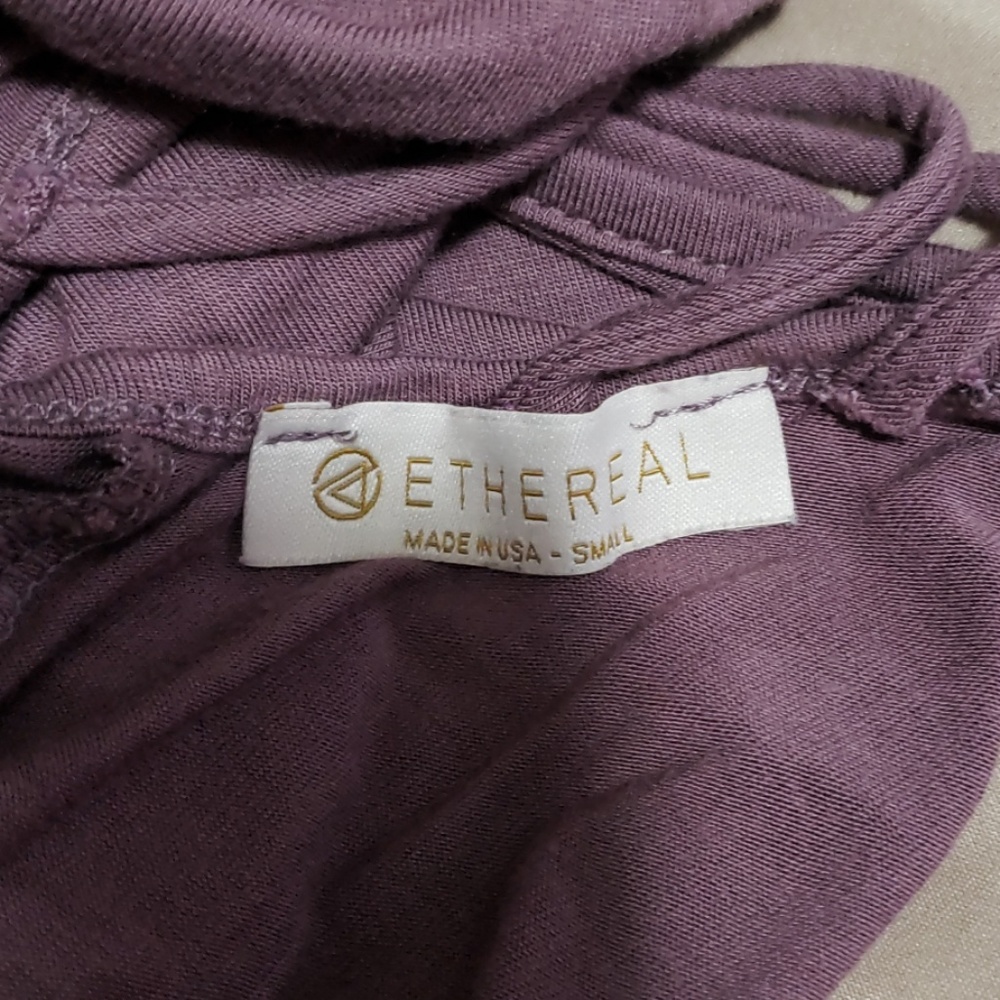 ETHEREAL YOGA TOP - Picture 3 of 3